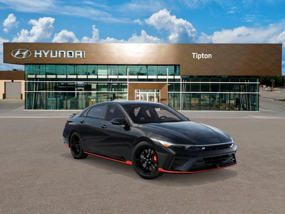 2026 Hyundai Elantra - Image 2 of 17
