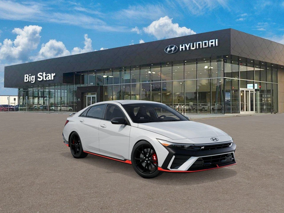 2026 Hyundai Elantra - Image 16 of 31