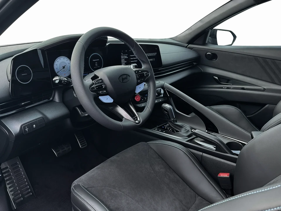 2026 Hyundai Elantra - Image 14 of 19