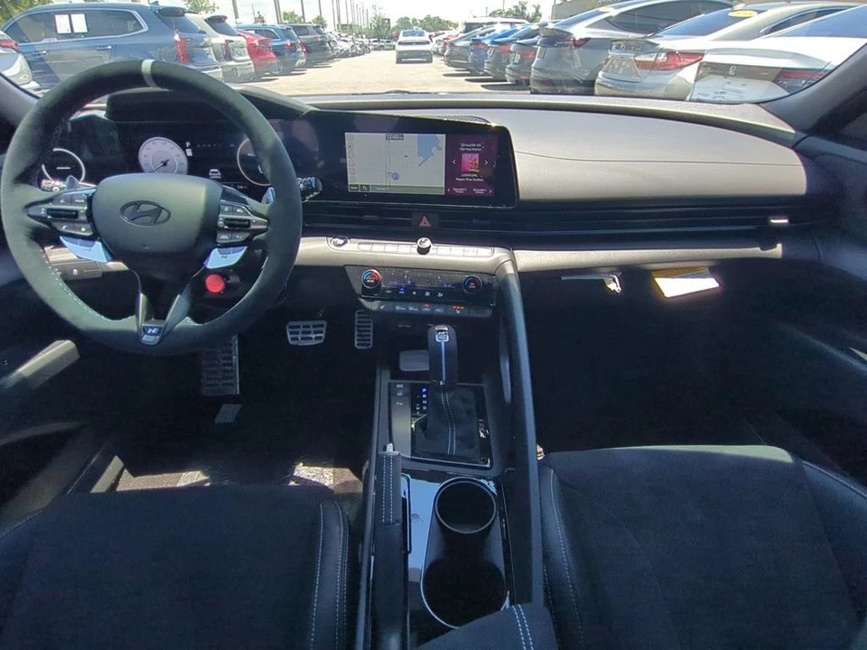 2026 Hyundai Elantra - Image 10 of 24
