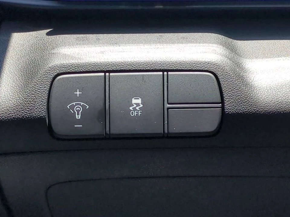 2026 Hyundai Elantra - Image 19 of 24