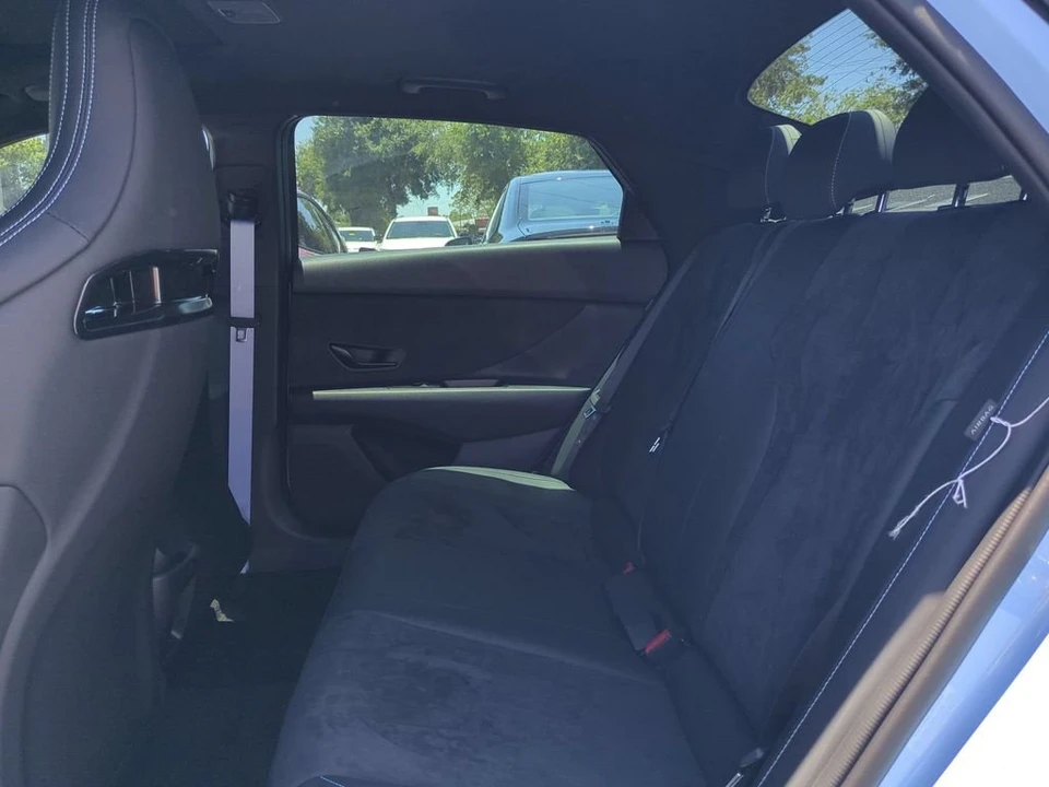2026 Hyundai Elantra - Image 8 of 24