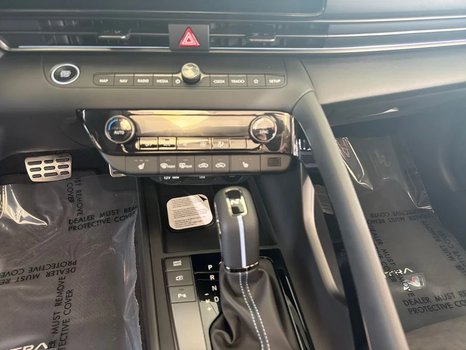 2026 Hyundai Elantra - Image 11 of 29