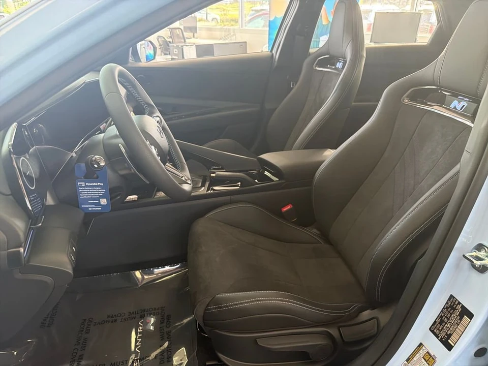 2026 Hyundai Elantra - Image 8 of 29