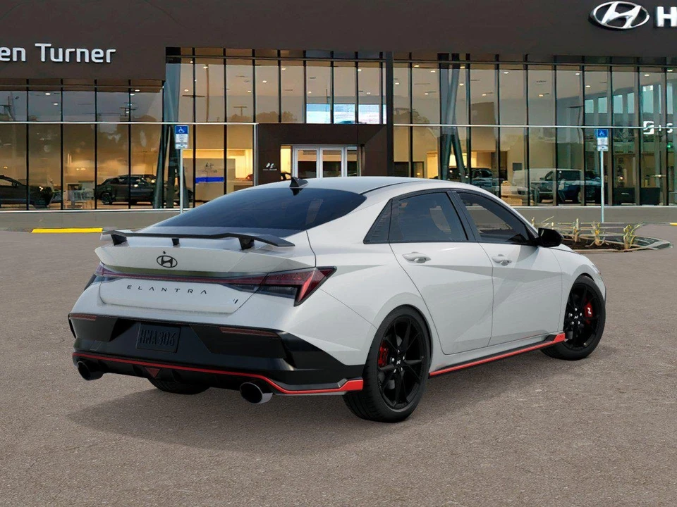 2026 Hyundai Elantra - Image 4 of 17