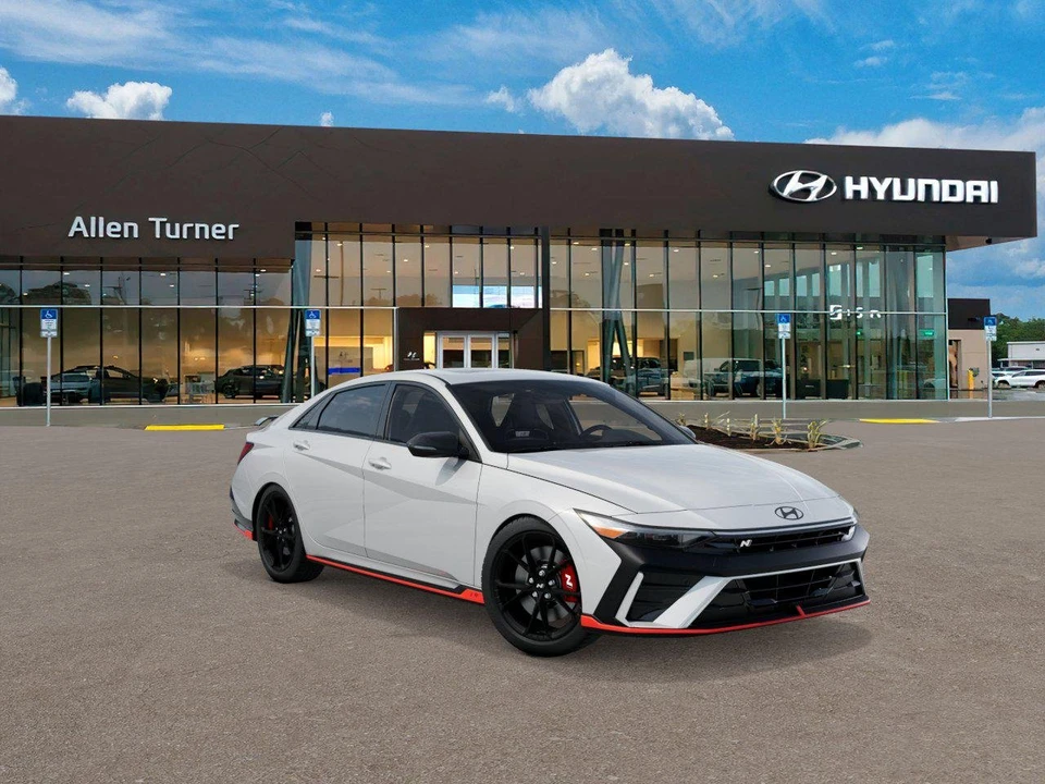 2026 Hyundai Elantra - Image 2 of 17