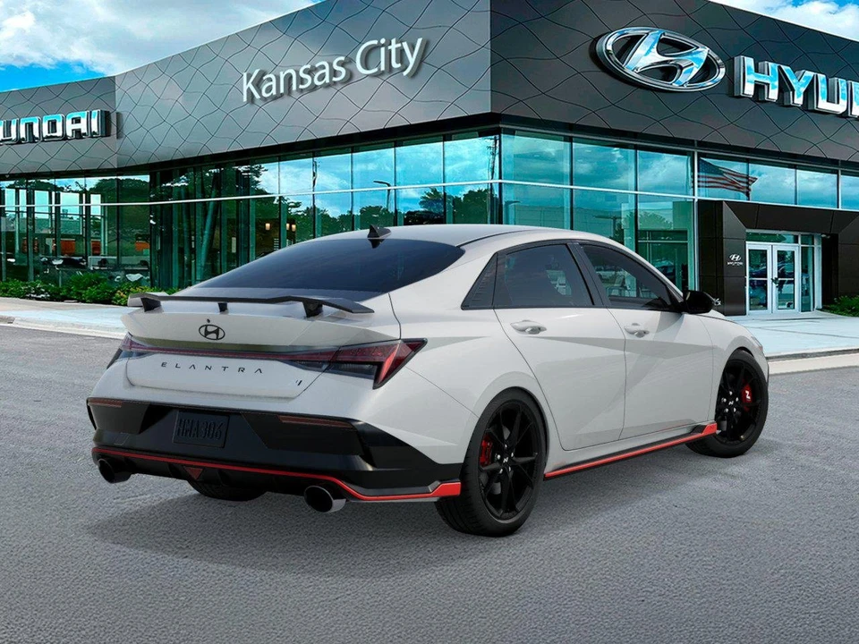2026 Hyundai Elantra - Image 4 of 17