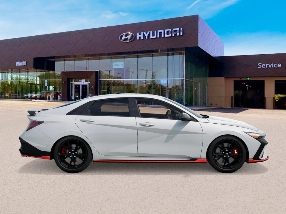 2026 Hyundai Elantra - Image 7 of 17