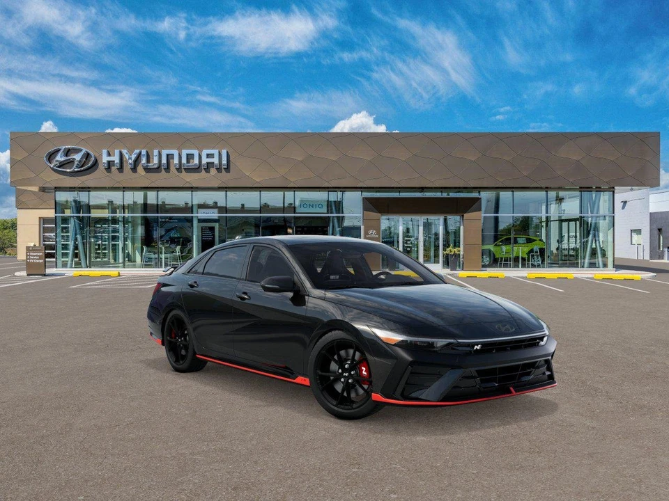 2026 Hyundai Elantra - Image 2 of 17