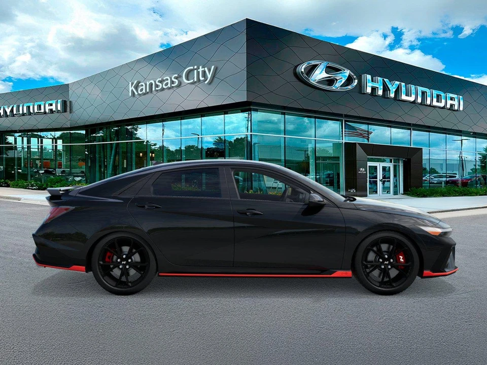 2026 Hyundai Elantra - Image 7 of 17