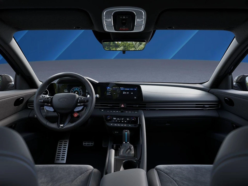 2026 Hyundai Elantra - Image 12 of 31