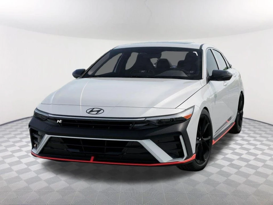 2026 Hyundai Elantra - Image 6 of 17