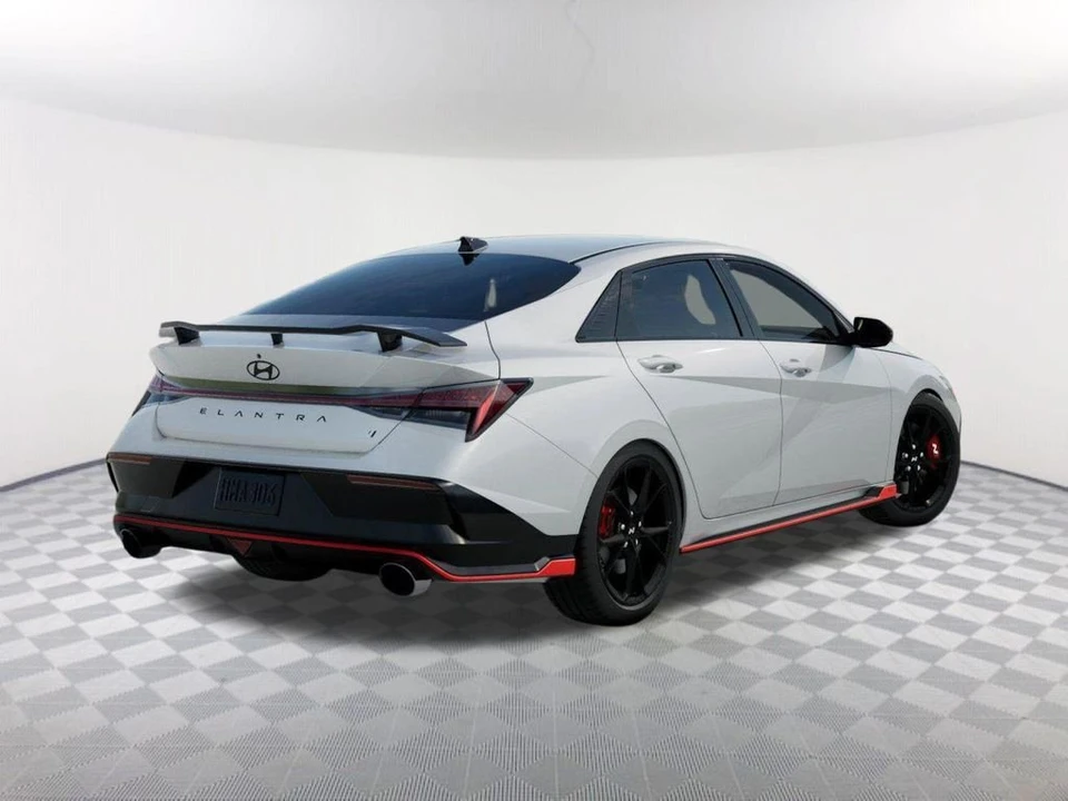 2026 Hyundai Elantra - Image 4 of 17