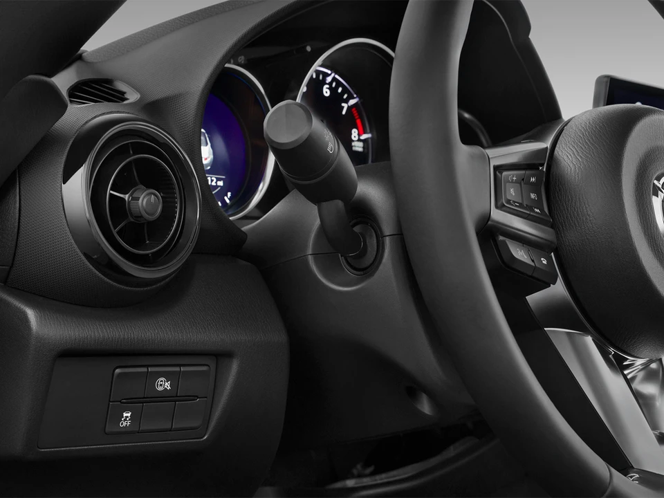 2026 Mazda ND MX-5 Miata - Image 12 of 14
