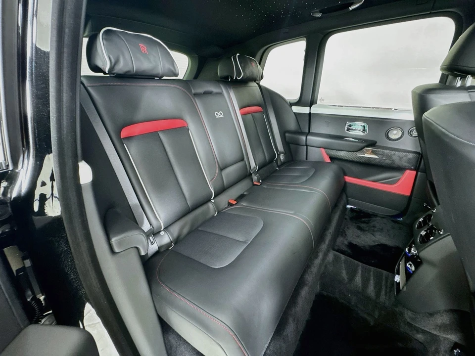2027 Rolls-Royce Cullinan Black Badge - Image 27 of 31