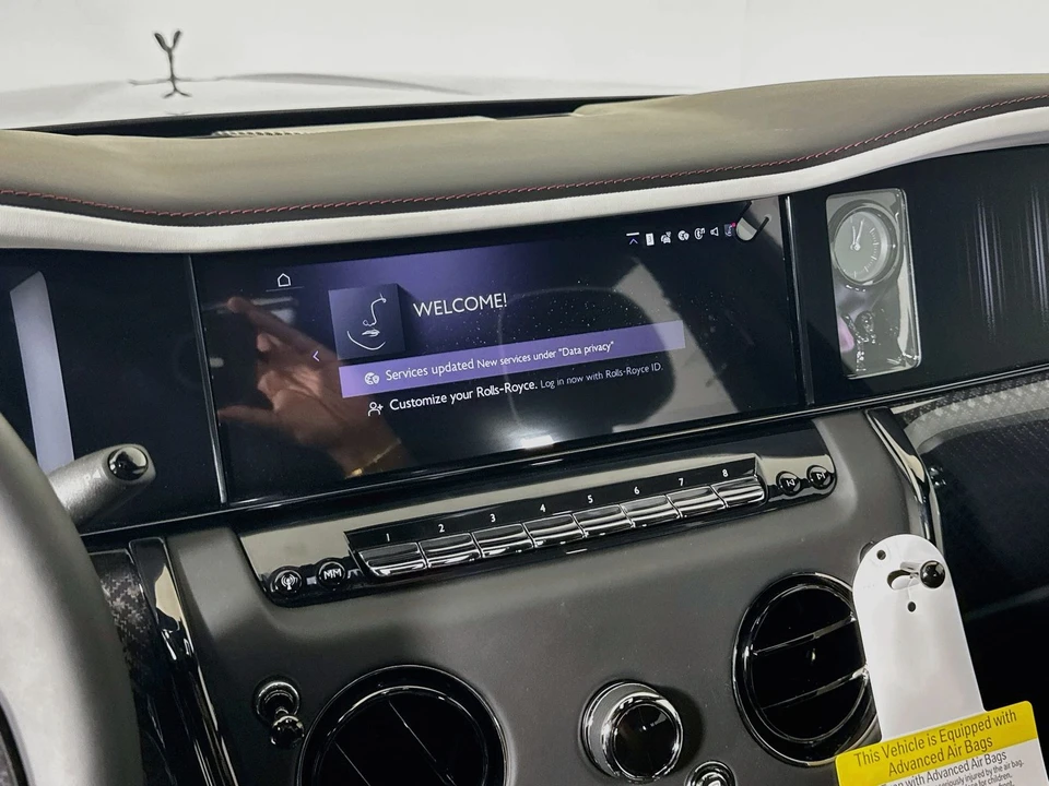 2027 Rolls-Royce Cullinan Black Badge - Image 14 of 31