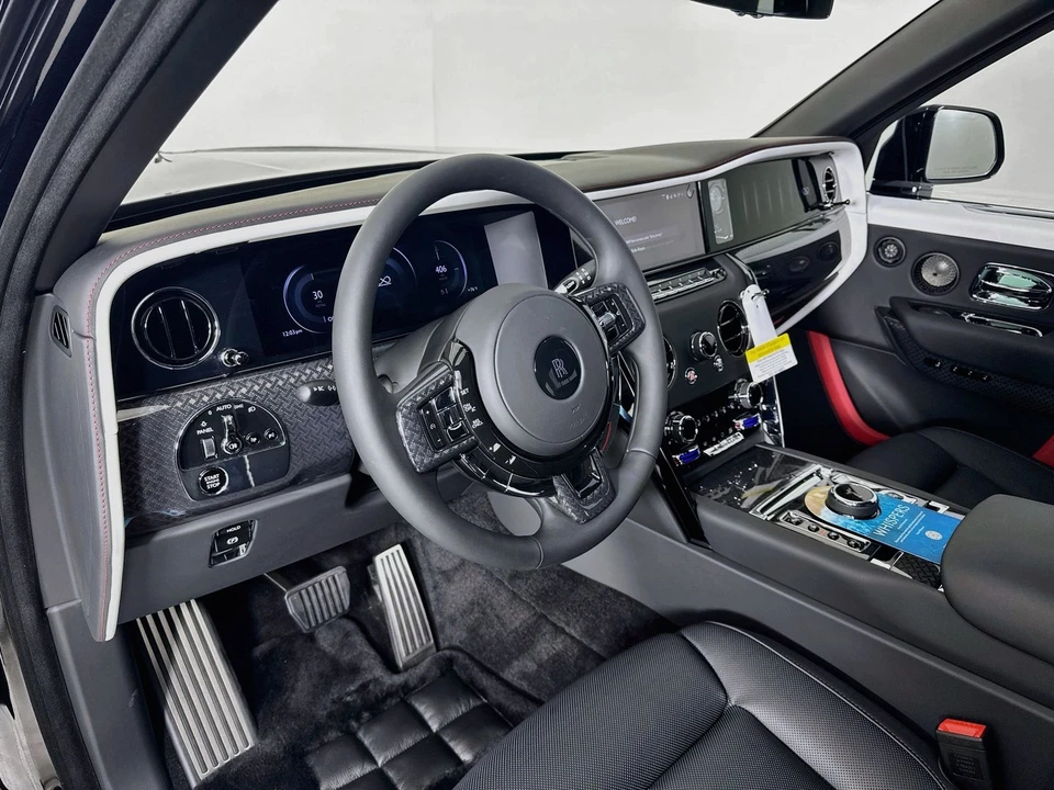 2027 Rolls-Royce Cullinan Black Badge - Image 11 of 31