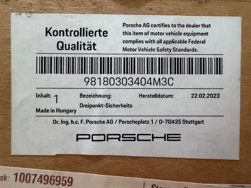 2017 Parts & Memorabilia Seats & Interior - Image 10 of 12