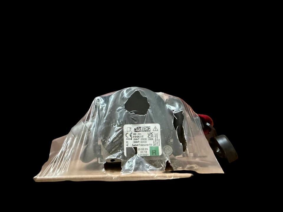 2017 Parts & Memorabilia Seats & Interior - Image 6 of 12