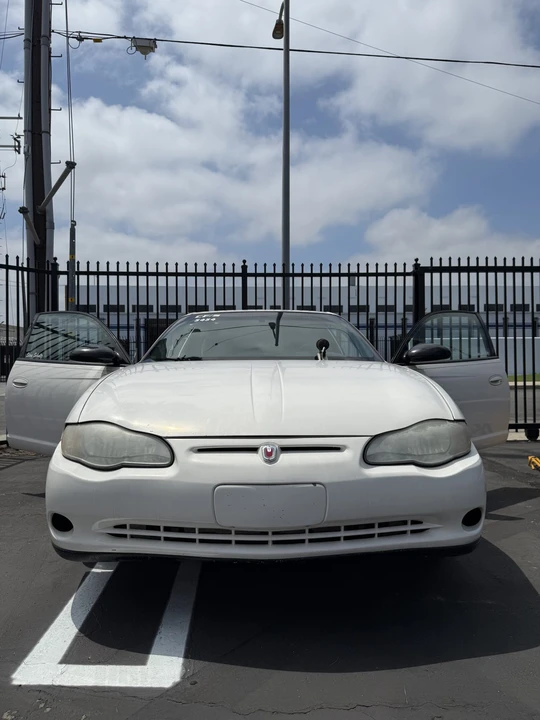 2003 Chevrolet Monte Carlo 6th Gen - Image 2 of 31