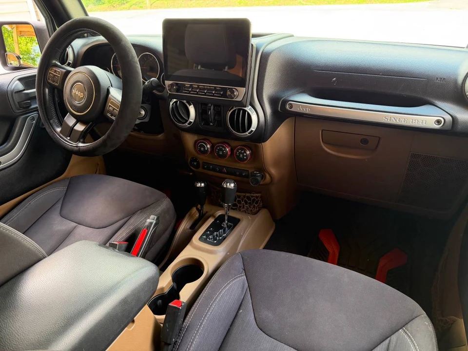 2013 Jeep JK Wrangler - Image 17 of 20