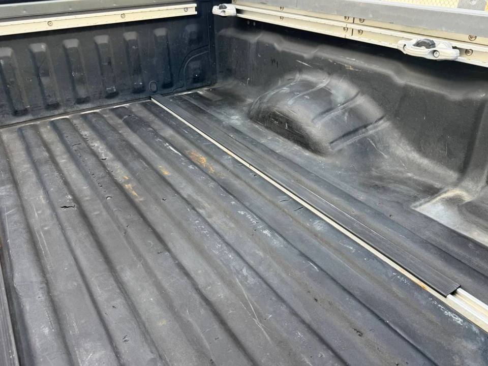 2006 Nissan Frontier 2nd Gen - Image 19 of 24