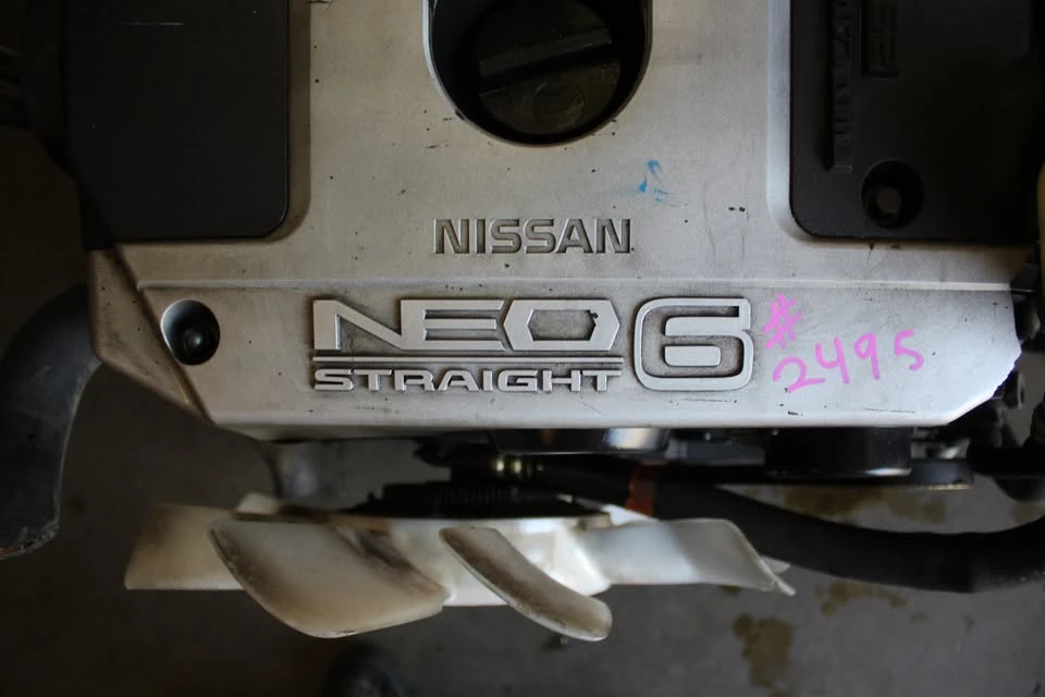 Nissan R33 Skyline 9th Gen - Image 6 of 10