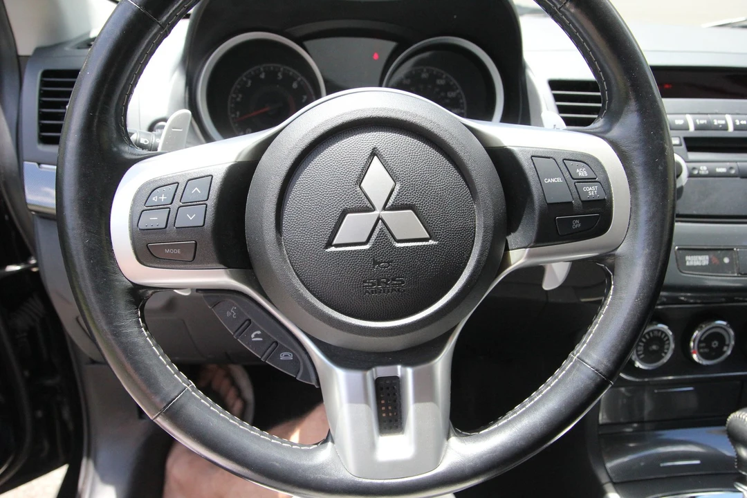 2010 Mitsubishi Lancer 8th Gen - Image 4 of 5