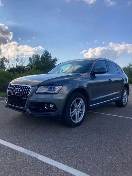 2017 Audi FY Q5 - Image 2 of 9