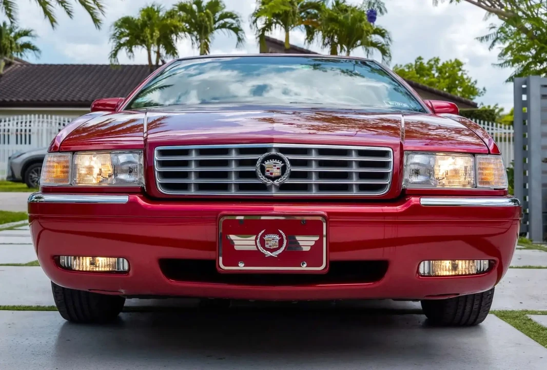 2001 Cadillac Eldorado 12th Gen - Image 2 of 6