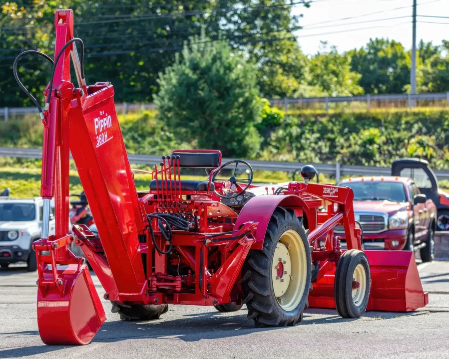 1957 Porsche Tractors - Image 8 of 31