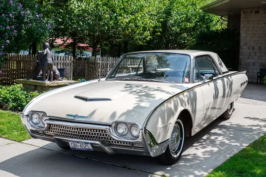 1962 Ford Thunderbird