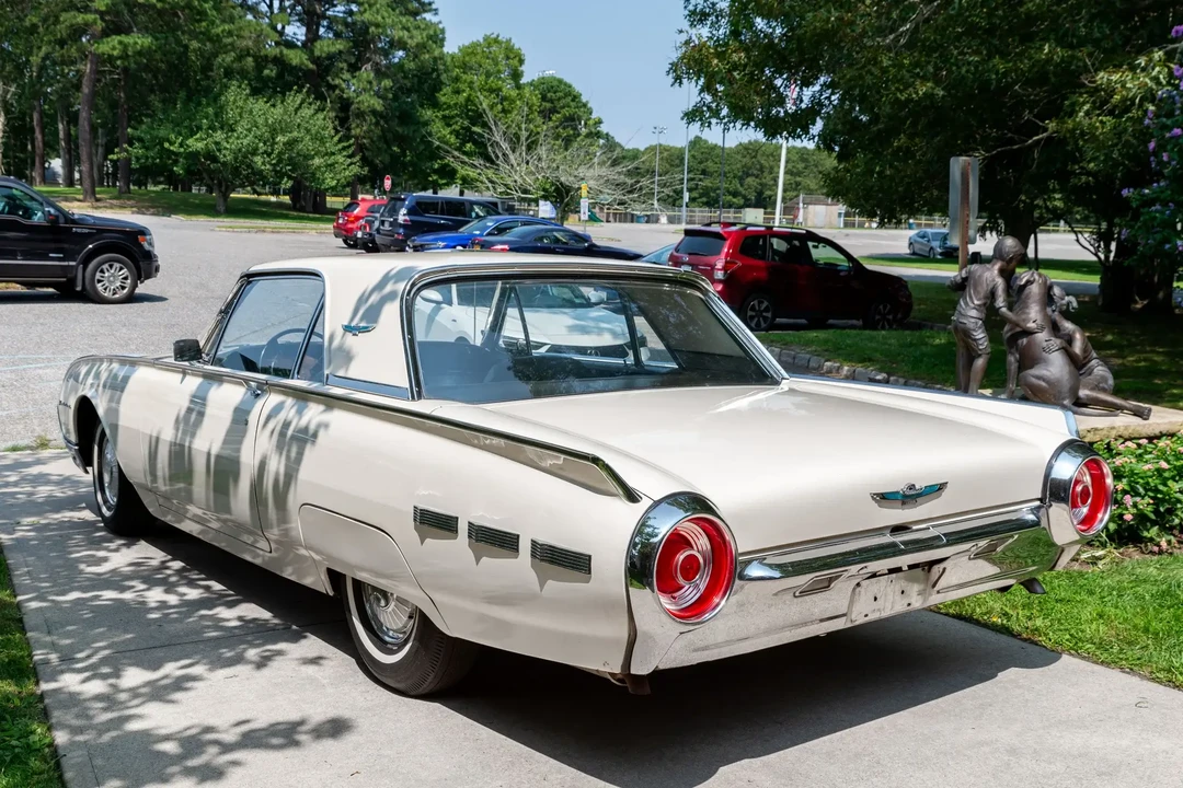 1962 Ford Thunderbird 3rd Gen - Image 3 of 6