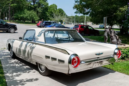 1962 Ford Thunderbird 3rd Gen - Image 3 of 6