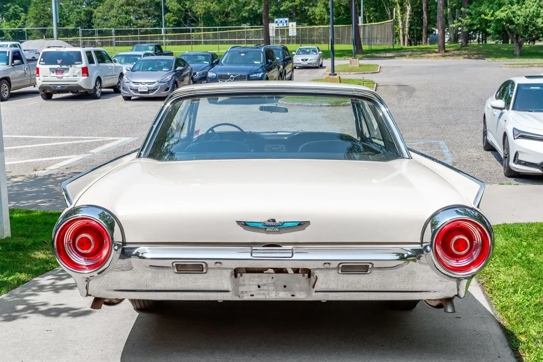 1962 Ford Thunderbird 3rd Gen - Image 6 of 6