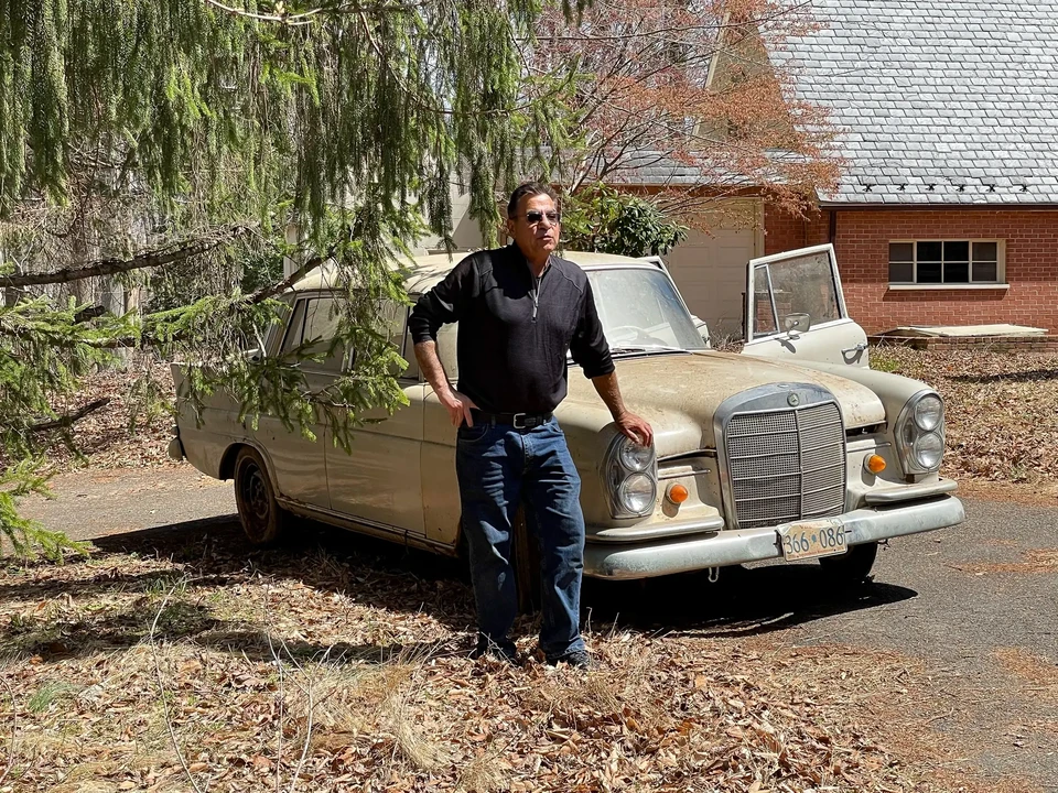1965 Mercedes-Benz W111 Sedan - Image 2 of 6