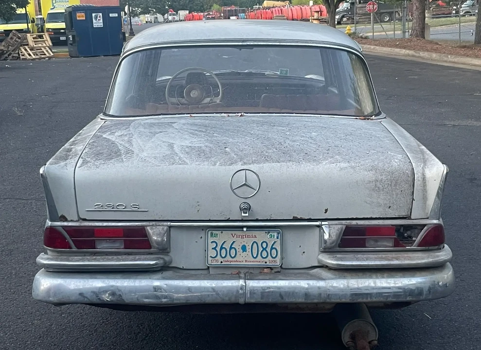 1965 Mercedes-Benz W111 Sedan - Image 5 of 6