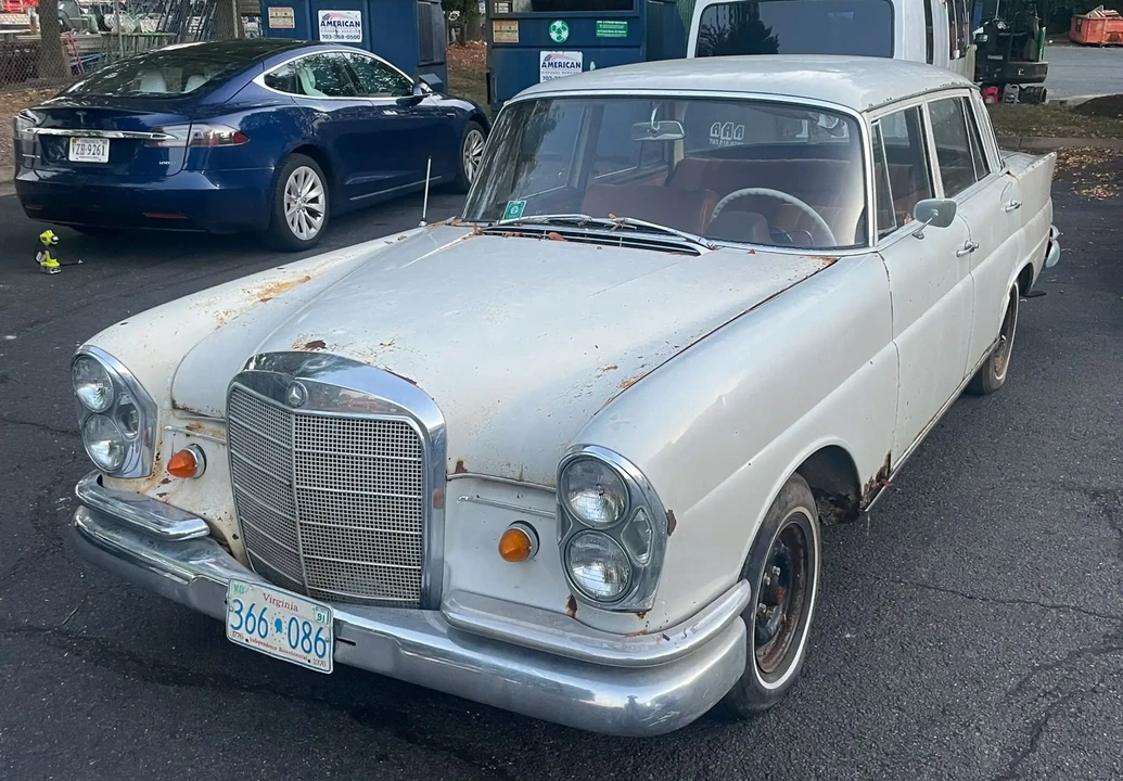 1965 Mercedes-Benz W111 Sedan - Image 3 of 6