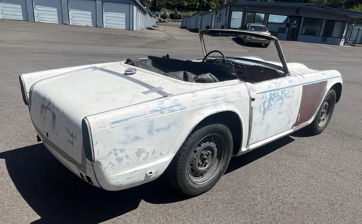 1966 Triumph TR4A - Image 16 of 31