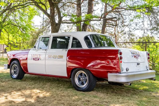 1973 Checker - Image 4 of 6