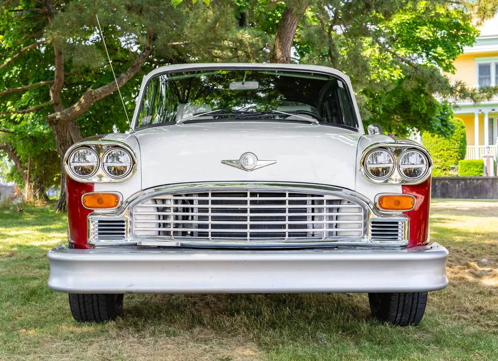 1973 Checker - Image 1 of 6