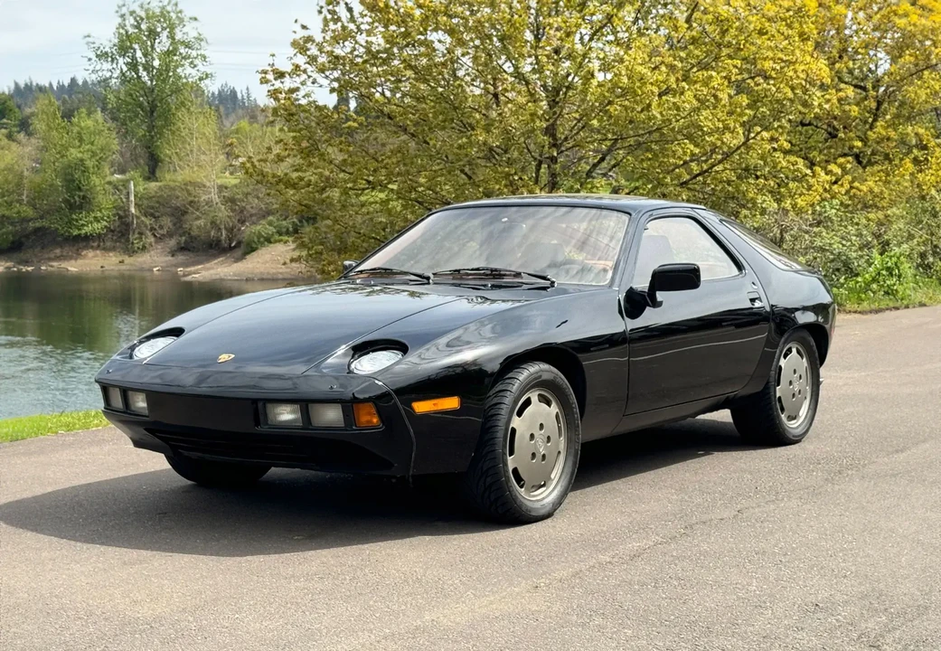 1979 Porsche 928 - Image 2 of 6