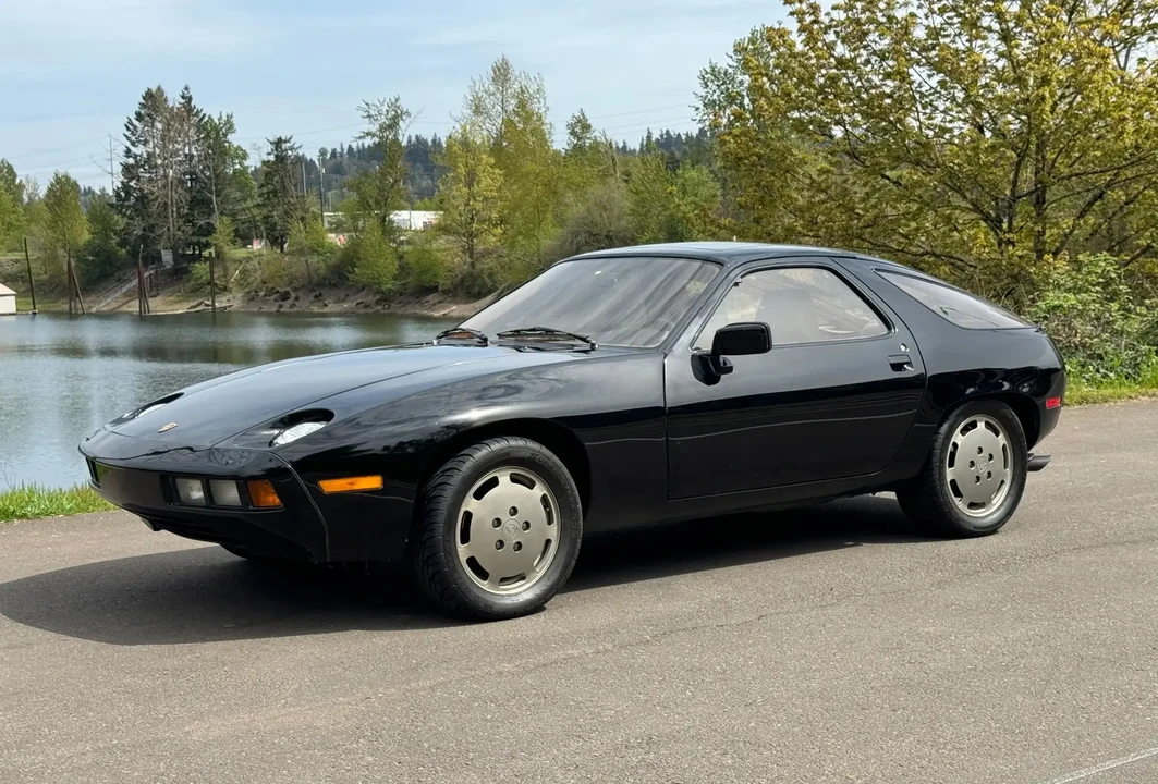 1979 Porsche 928 - Image 4 of 6