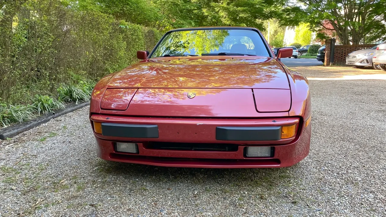 1983 Porsche 944 - Image 2 of 6