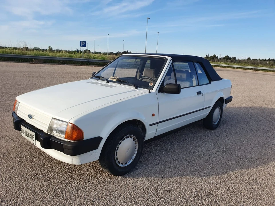 1984 Ford Escort - Image 7 of 30