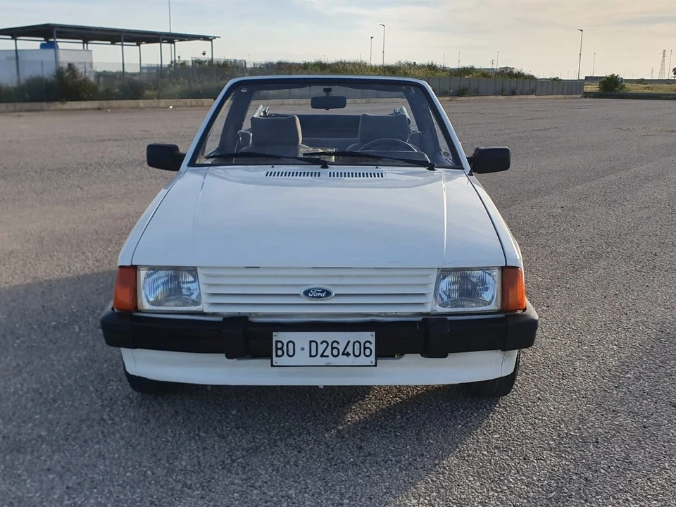 1984 Ford Escort - Image 16 of 30