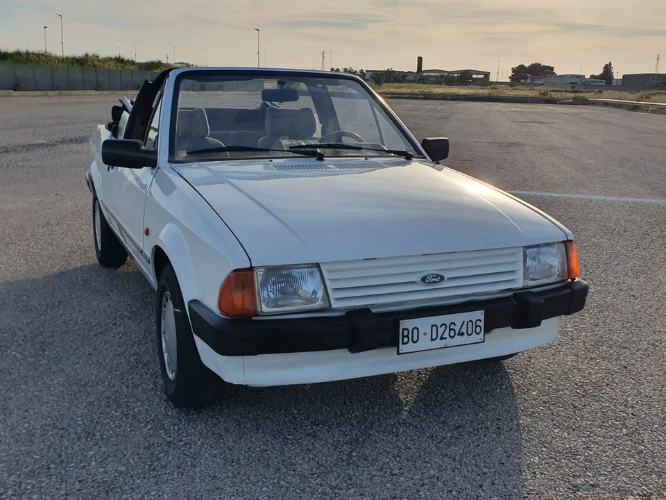 1984 Ford Escort - Image 3 of 30
