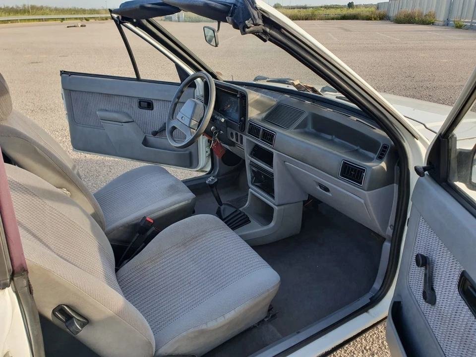 1984 Ford Escort - Image 21 of 30