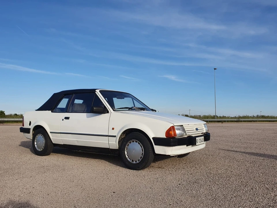 1984 Ford Escort - Image 6 of 30