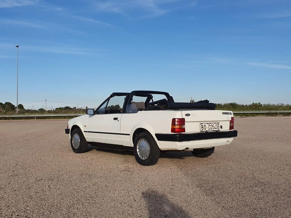 1984 Ford Escort - Image 13 of 30